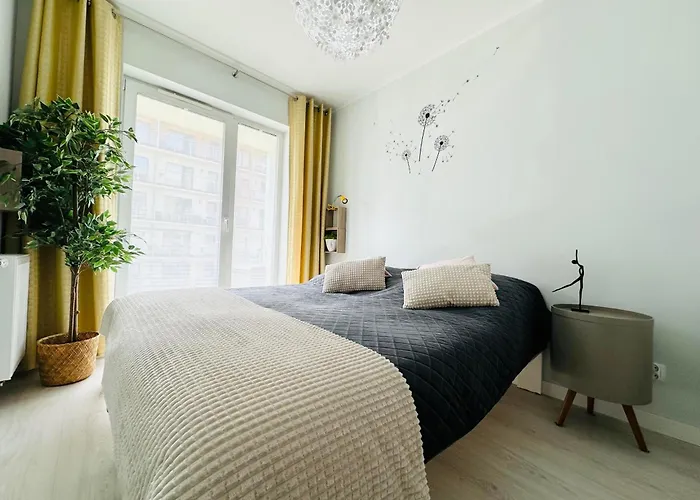 West * Колобжег